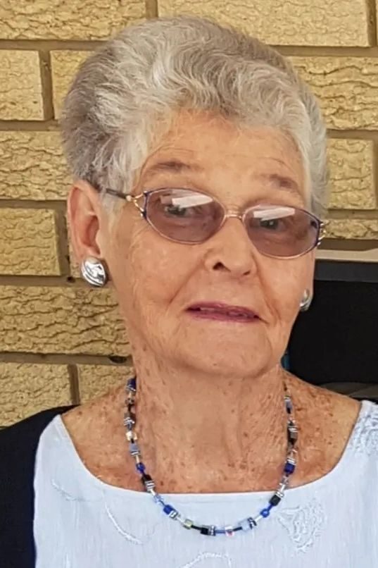 Memorial photo of Lorna Mary Graham